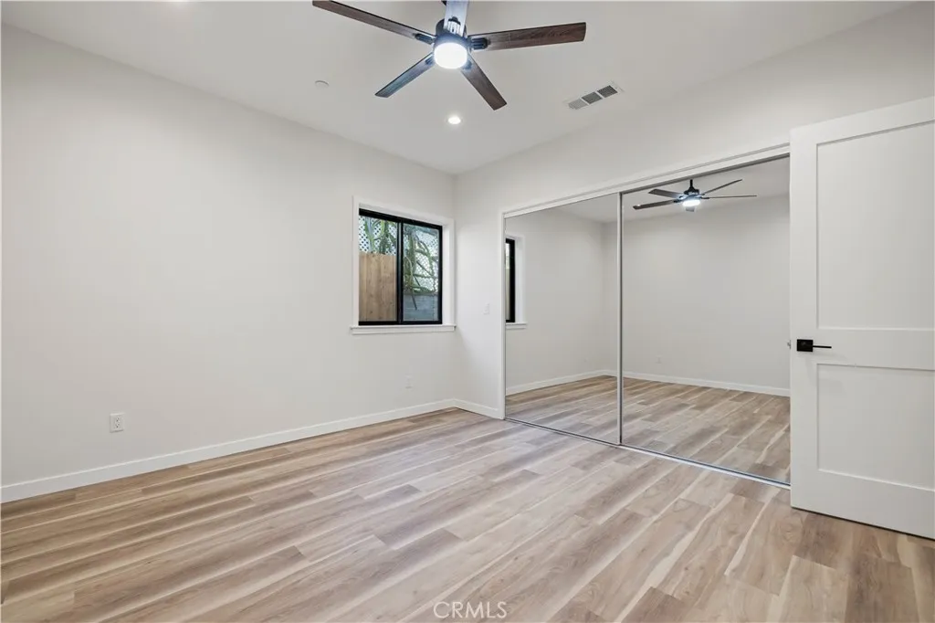 4210 New York Ave, La Crescenta, California 91214 home-pic-19