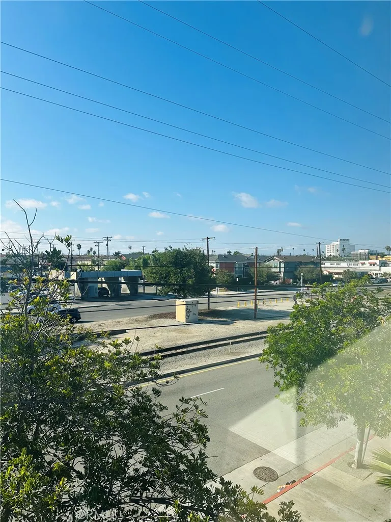 850 W 157th 6, Gardena, California 90247 home-pic-16