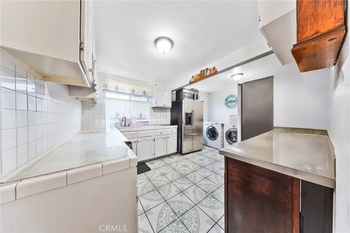 1732 E 61st, Los Angeles, California 90001