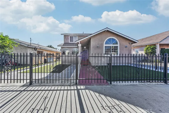 1732 E 61st, Los Angeles, California 90001