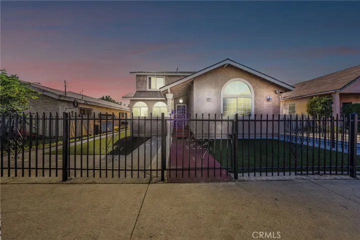 1732 E 61st, Los Angeles, California 90001