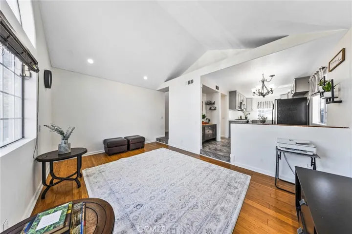 1732 E 61st, Los Angeles, California 90001