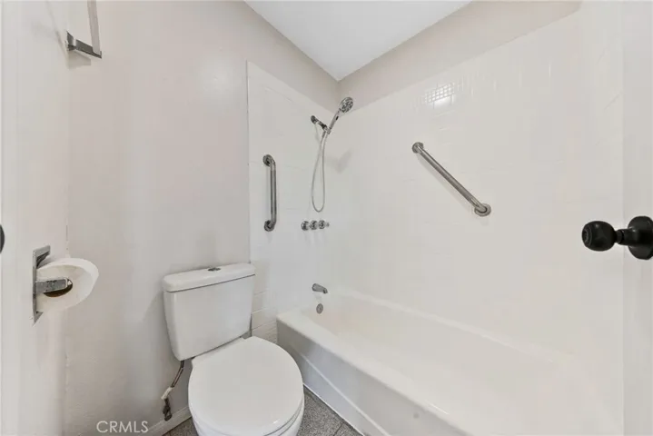1732 E 61st, Los Angeles, California 90001