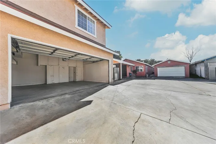 1732 E 61st, Los Angeles, California 90001