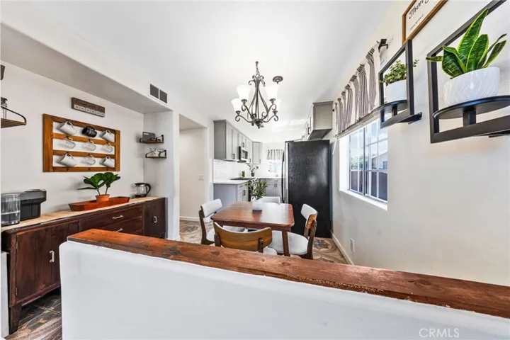 1732 E 61st, Los Angeles, California 90001