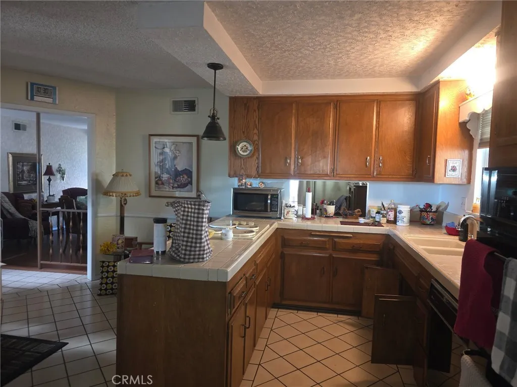 6256 Revere, Alta Loma, California 91737 home-pic-9