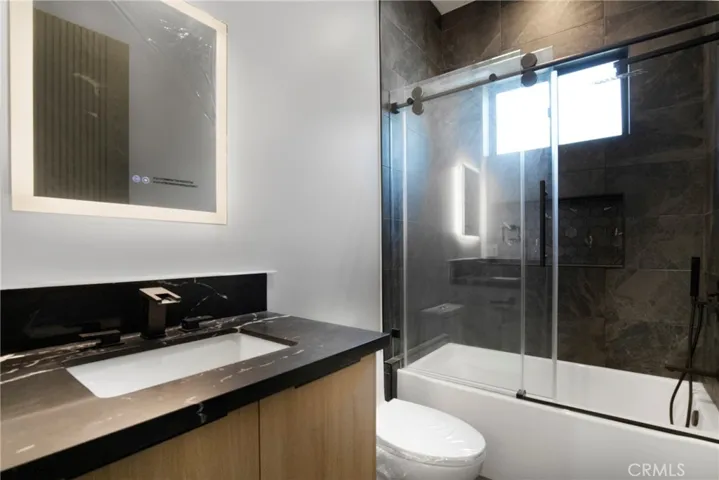 20520 Sherman Way, Winnetka, California 91306