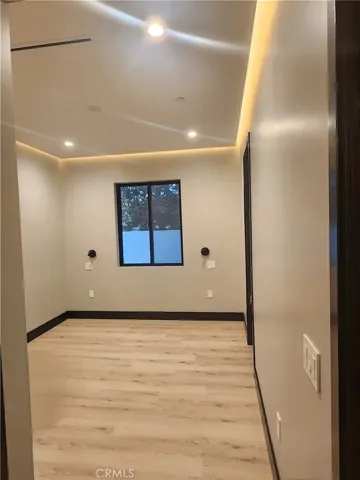 20520 Sherman Way, Winnetka, California 91306