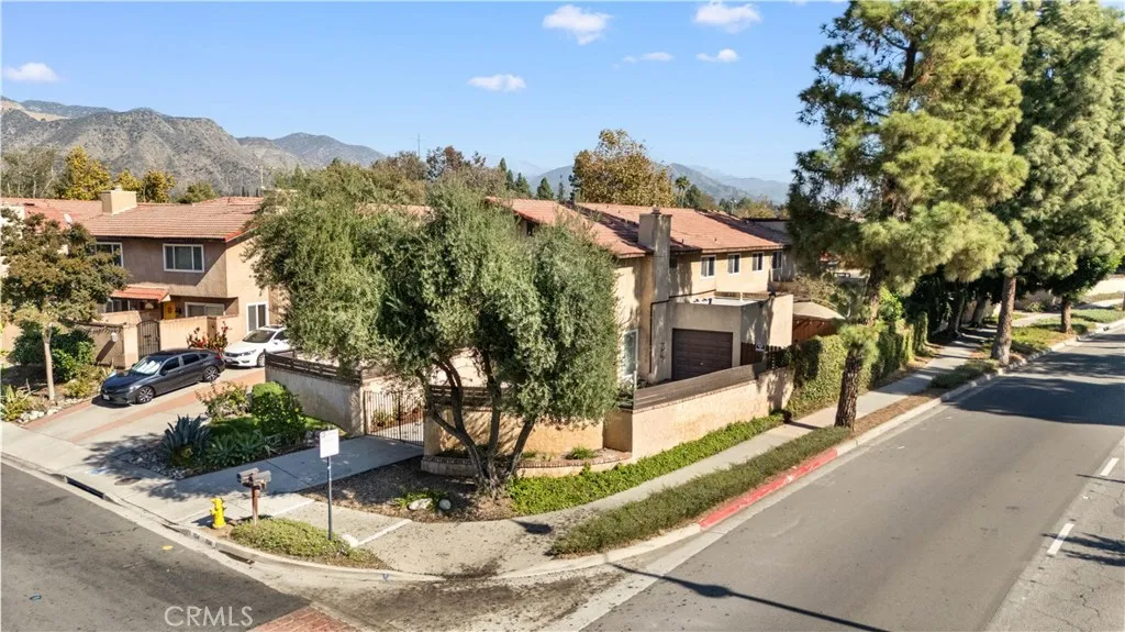 1136 Calle Adra, Duarte, California 91010 home-pic-3