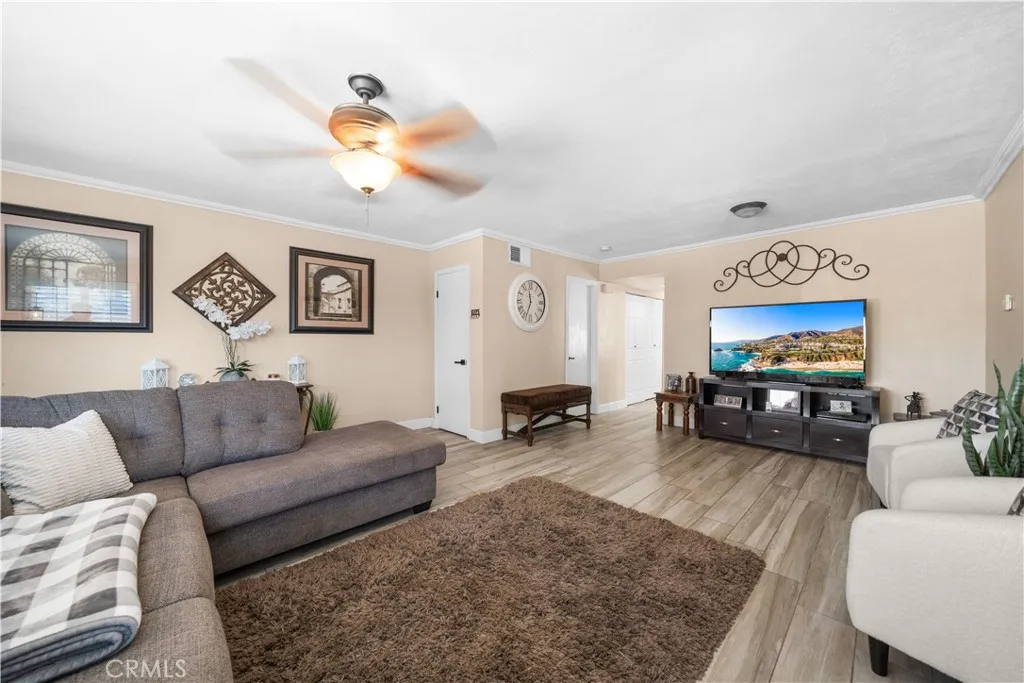 1136 Calle Adra, Duarte, California 91010 home-pic-10