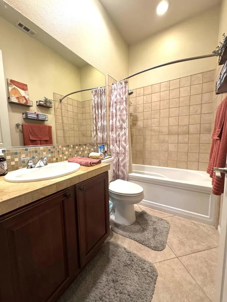 81594 Rancho Santana Drive, La Quinta, California 92253 home-pic-18