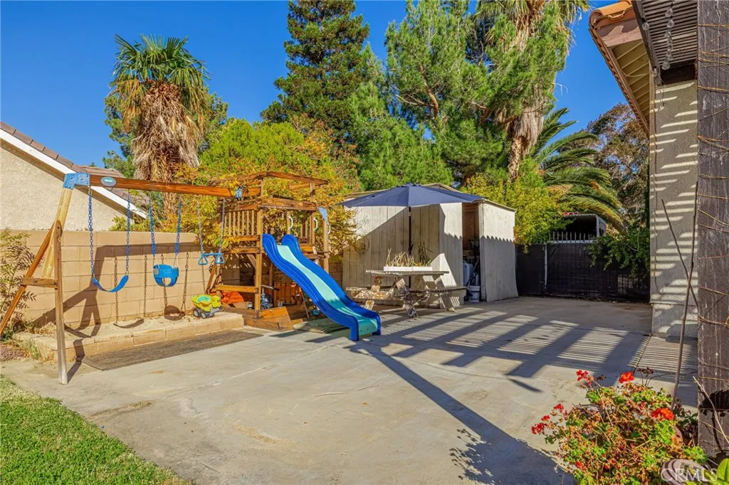 41423 Vista Linda, Palmdale, California 93551 home-pic-64