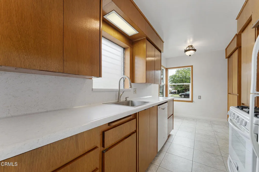 1103 King Street, San Gabriel, California 91776 home-pic-13