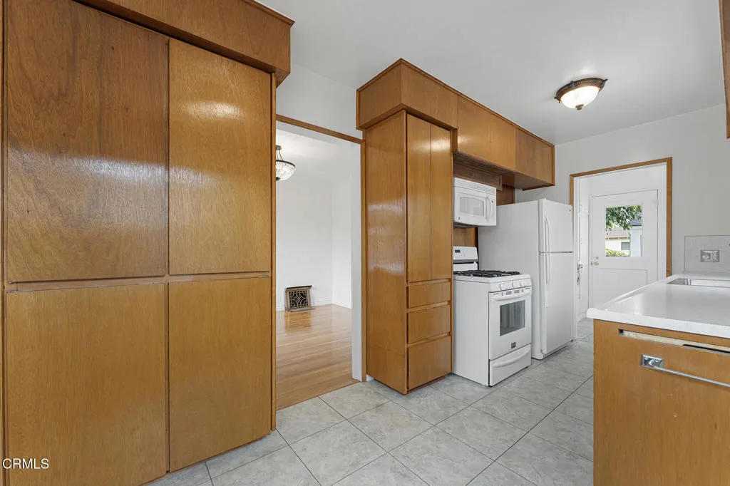 1103 King Street, San Gabriel, California 91776 home-pic-11