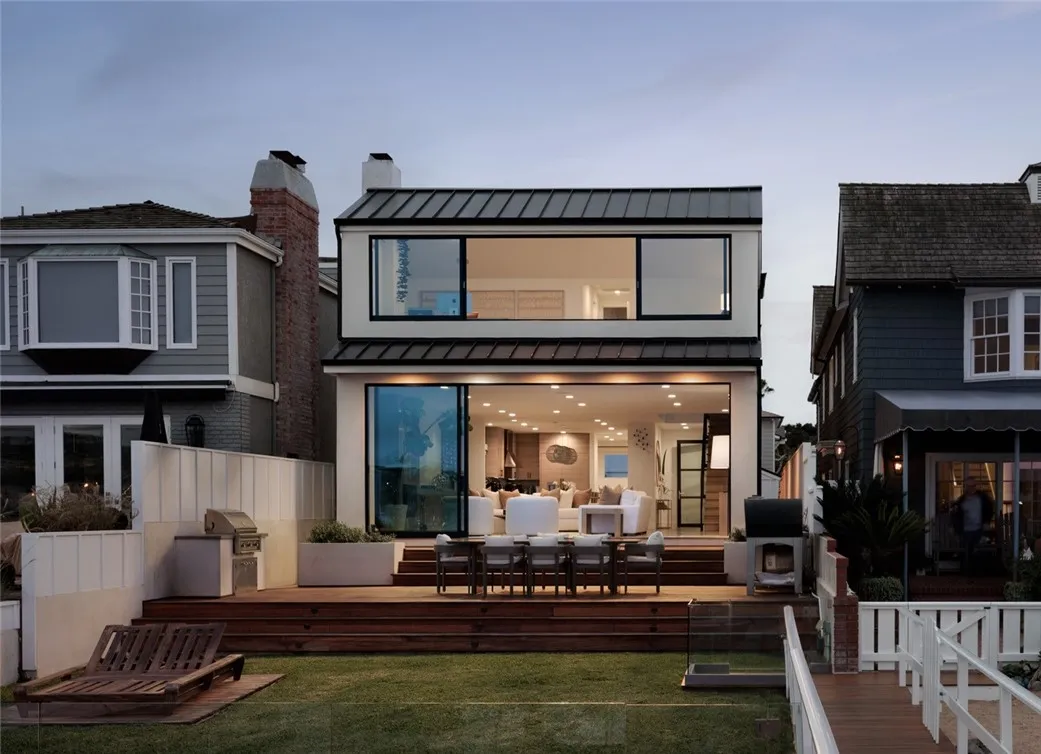 1909 E Bay, Newport Beach, California 92661 home-pic-0