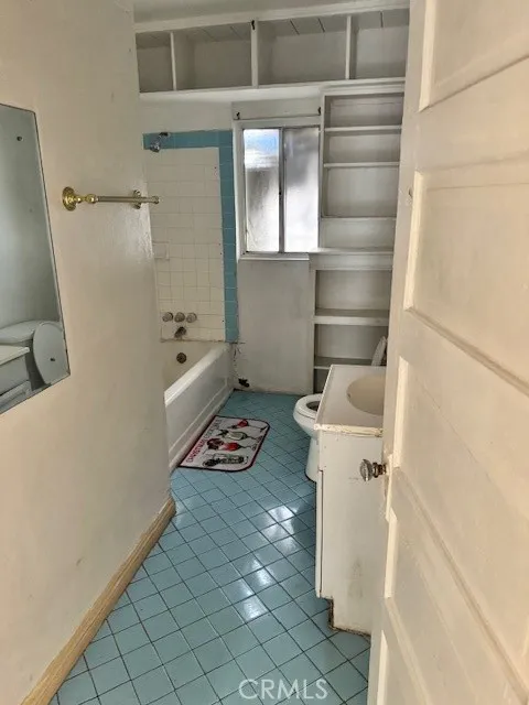 6208 Santa Fe, Huntington Park, California 90255 home-pic-11