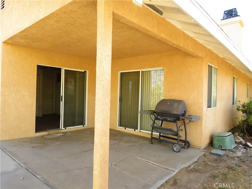 10936 Moreno, Hesperia, California 92345 home-pic-15