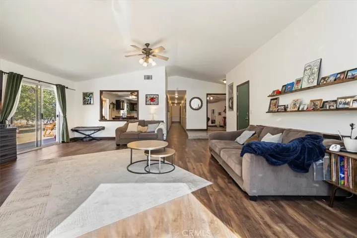 12876 Cedar Street, Hesperia, California 92344