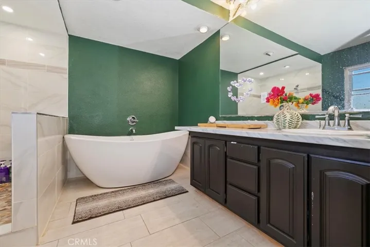 12876 Cedar Street, Hesperia, California 92344