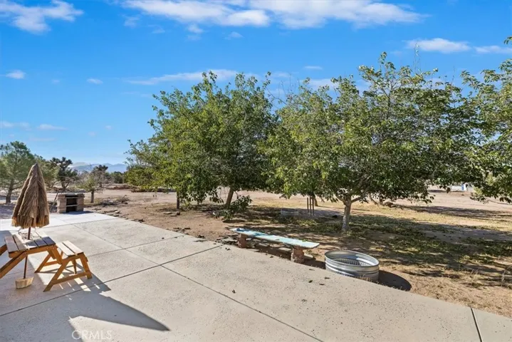 12876 Cedar Street, Hesperia, California 92344
