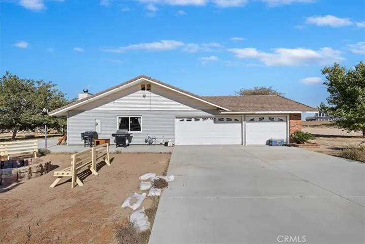 12876 Cedar Street, Hesperia, California 92344