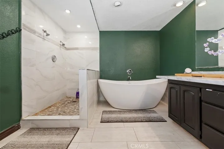12876 Cedar Street, Hesperia, California 92344