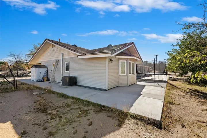 12876 Cedar Street, Hesperia, California 92344