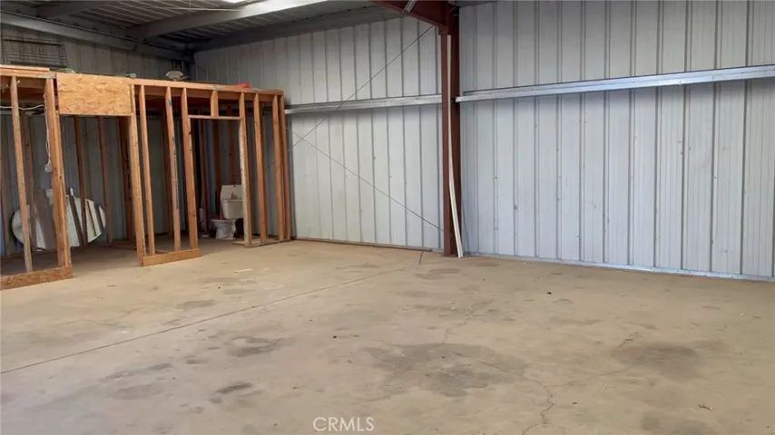 40'X30' metal butler bldg.