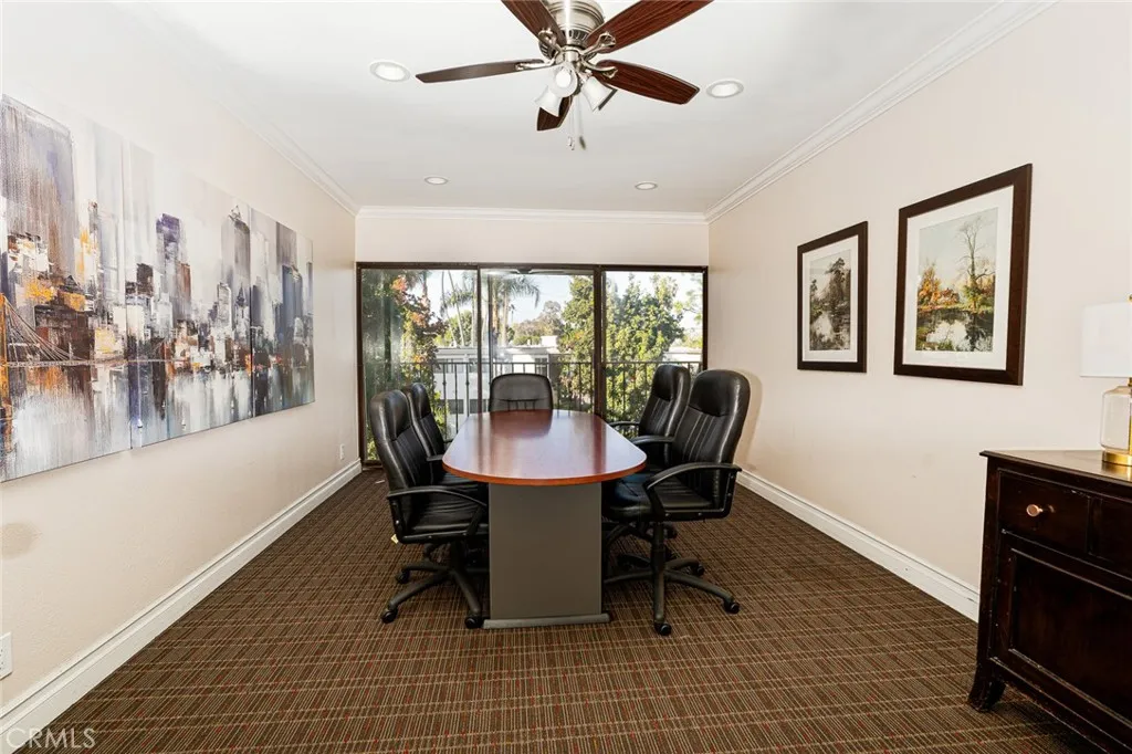 15344 Weddington, Sherman Oaks, California 91411 home-pic-11