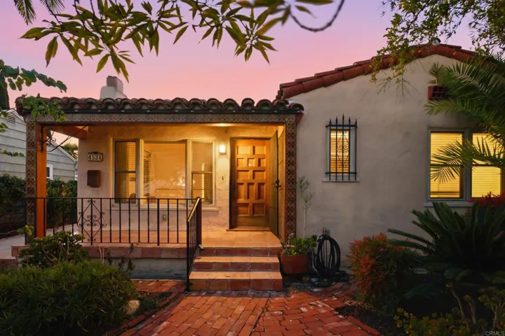 4534 59th Street, San Diego, California 92115