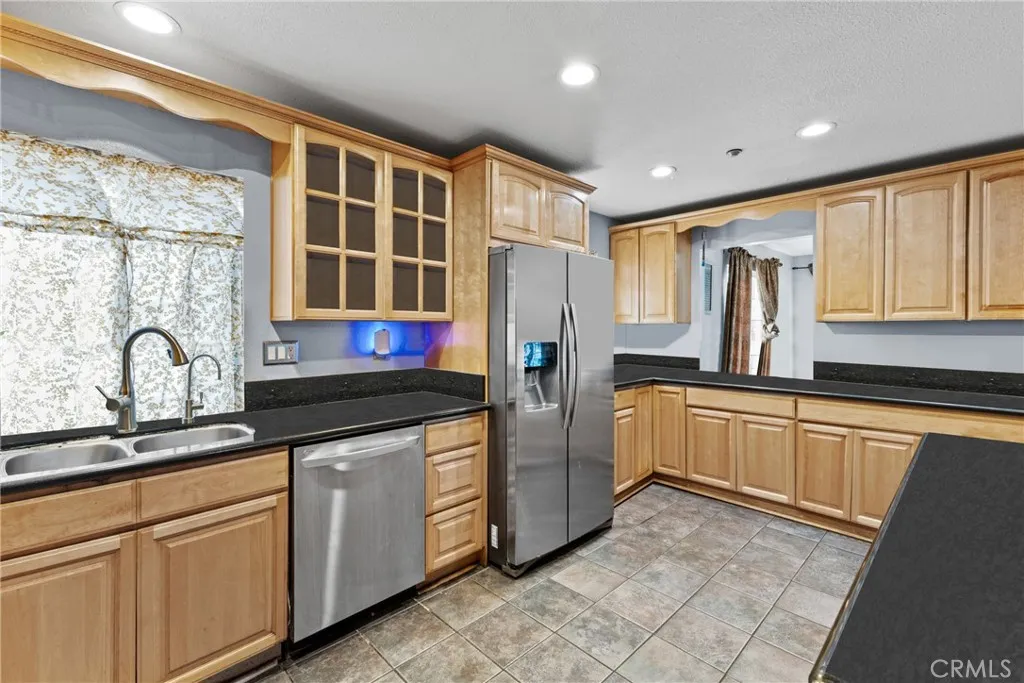 11714 Leibacher Avenue, Norwalk, California 90650 home-pic-14