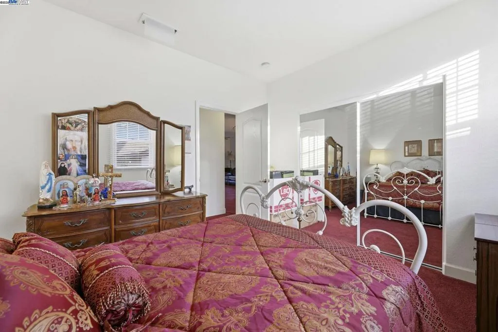 1136 Taraya Ter, Hercules, California 94547 home-pic-26