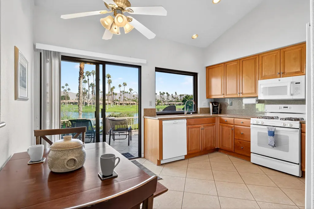 76232 Poppy Lane, Palm Desert, California 92211 home-pic-3