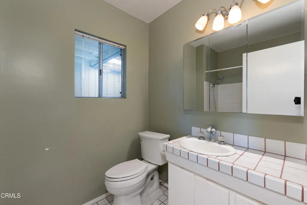265 W Grandview Avenue, Sierra Madre, California 91024 home-pic-21