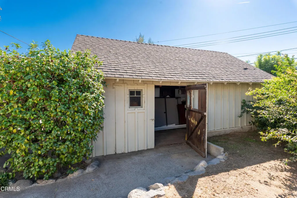 265 W Grandview Avenue, Sierra Madre, California 91024 home-pic-28