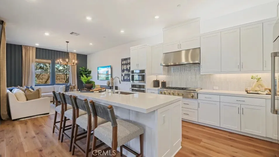 725 Walnut Terrace, Montebello, California 90640 home-pic-0