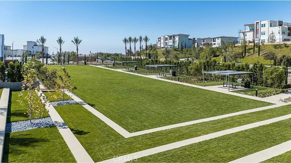 725 Walnut Terrace, Montebello, California 90640 home-pic-36
