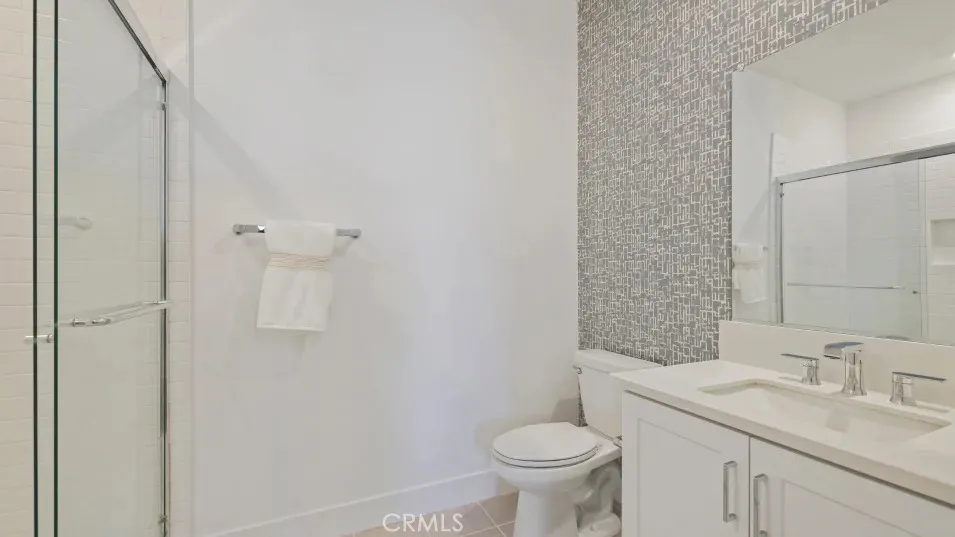 725 Walnut Terrace, Montebello, California 90640 home-pic-26