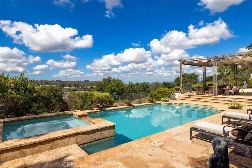 47 Vernal, Irvine, California 92603 home-pic-8