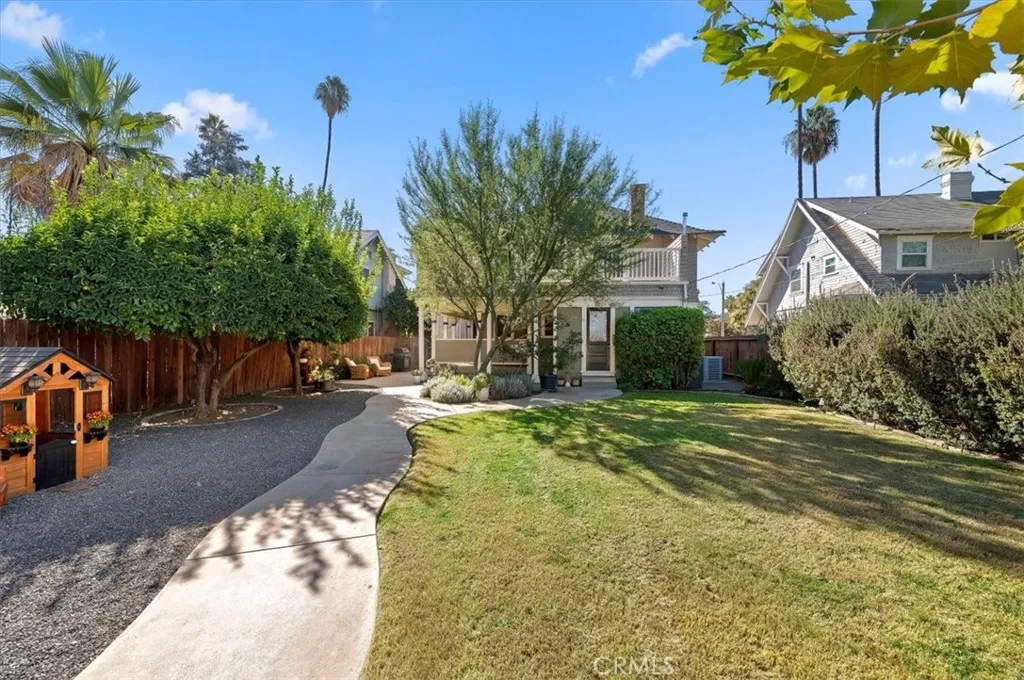 4161 University, Riverside, California 92501 home-pic-45