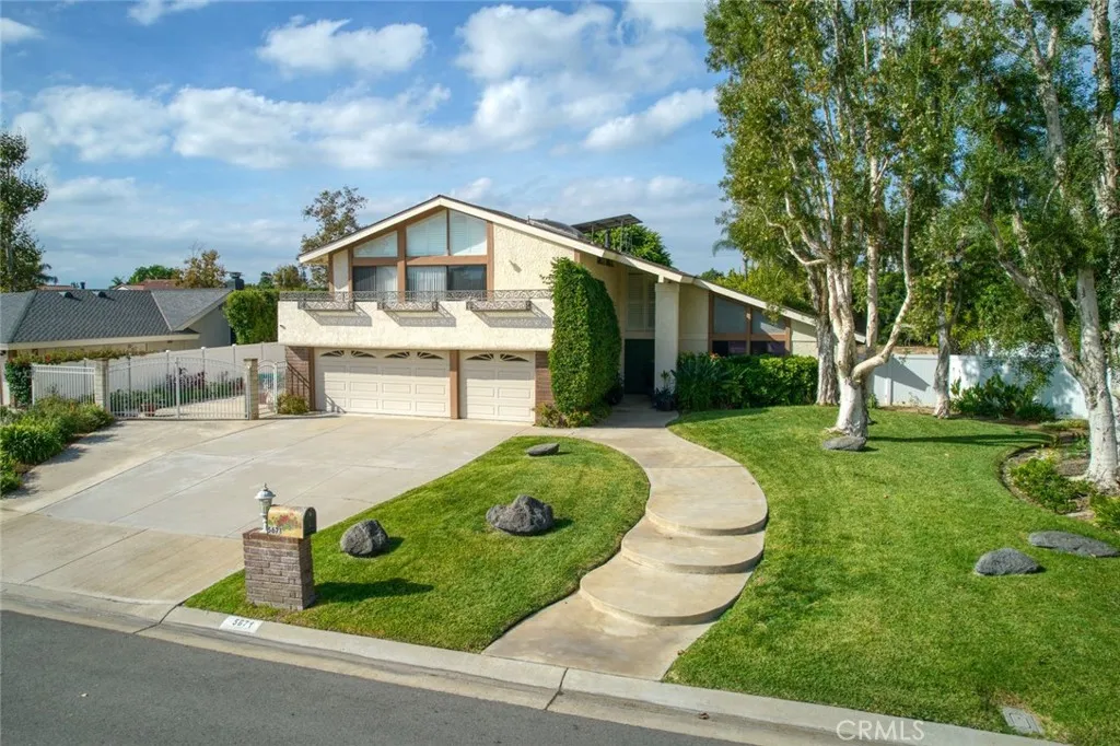5671 Via Ceresa, Yorba Linda, California 92886 home-pic-1
