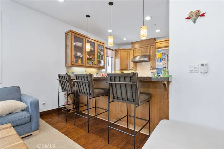 871 Islay, San Luis Obispo, California 93401