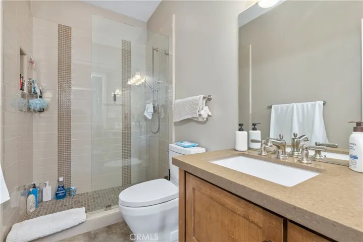 871 Islay, San Luis Obispo, California 93401