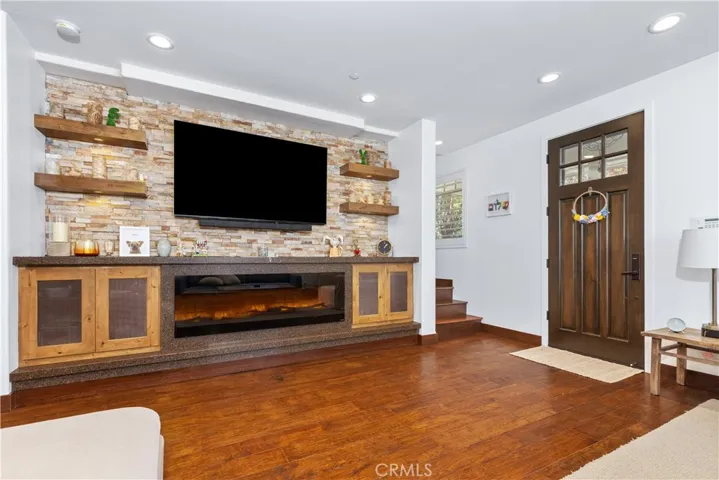 871 Islay, San Luis Obispo, California 93401