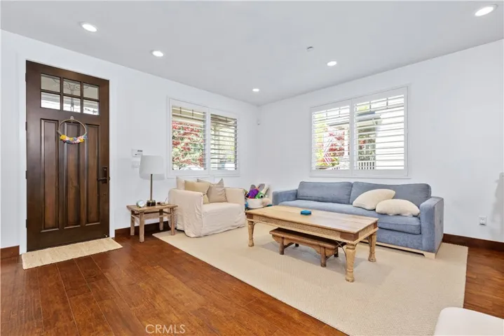 871 Islay, San Luis Obispo, California 93401