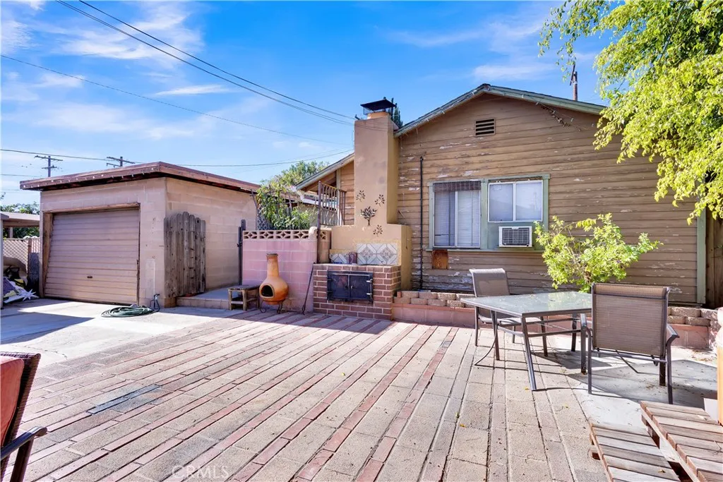 815 E Magnolia, Burbank, California 91501 home-pic-17