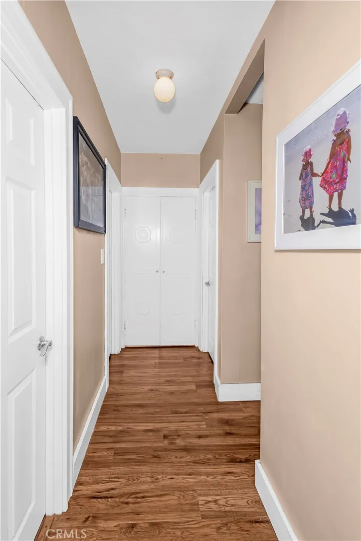 815 E Magnolia, Burbank, California 91501 home-pic-12