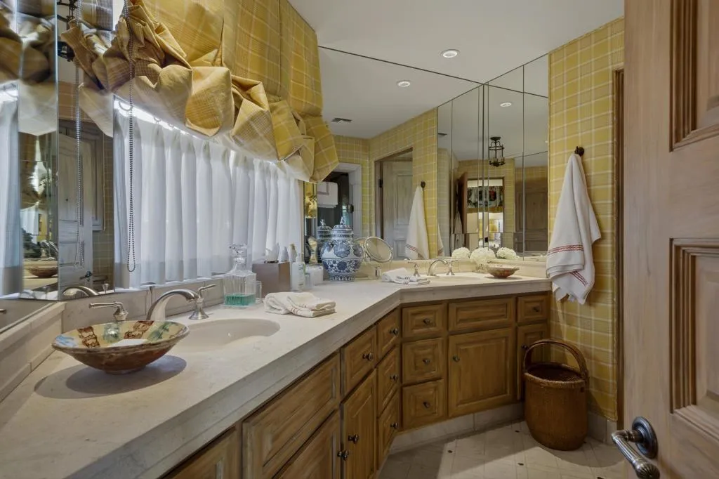 47100 E Eldorado, Indian Wells, California 92210 home-pic-4