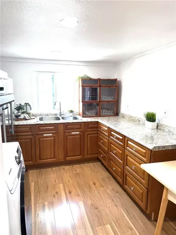 Living Room, Kitchen