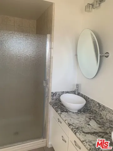 SHOWER STALL IN PRIMARY